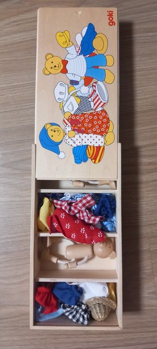 Дървен комплект с мечета за обличане