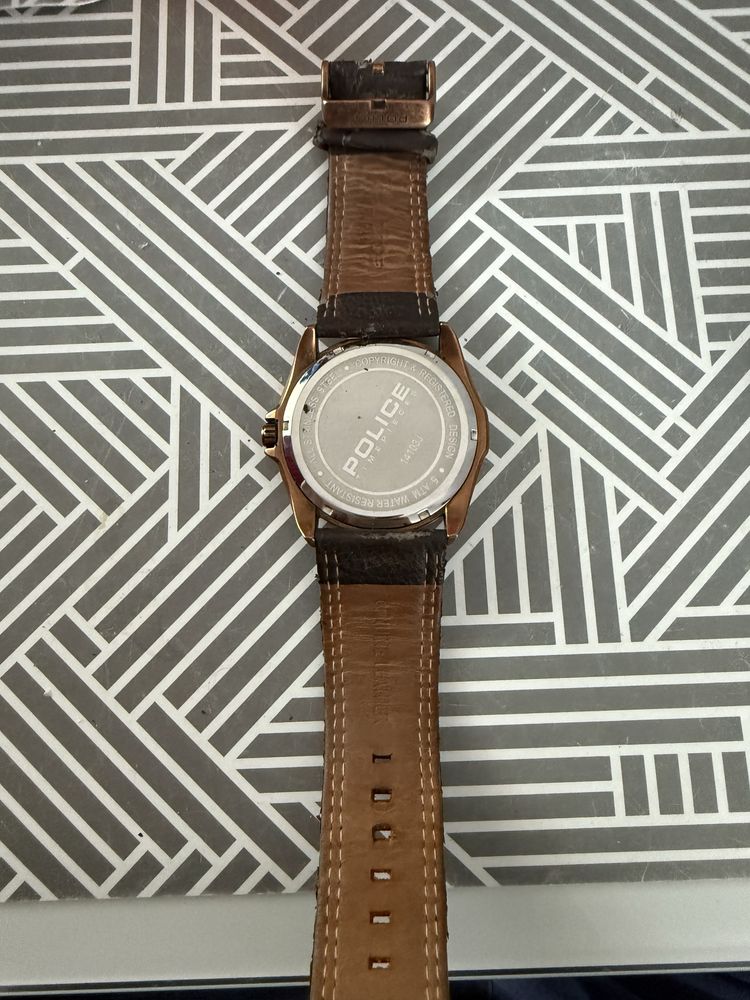 Vand ceas police 14103j