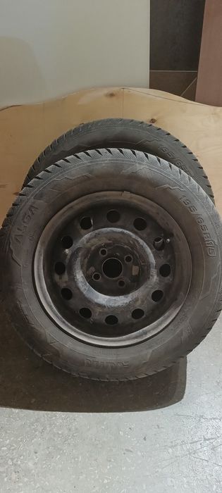 Продам,шины зимние в хорошем состоянии