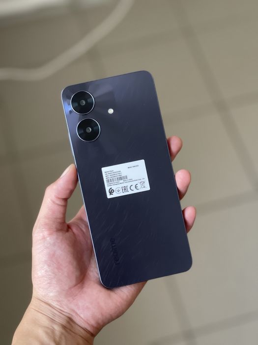 Телефон смартфон Realme note 60