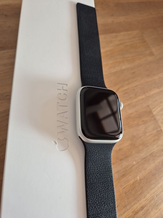 Apple Watch 8 45mm