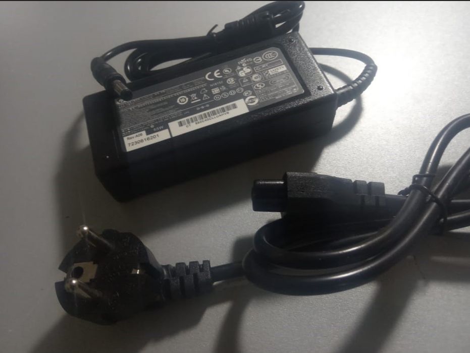 от НР блок питания зарядка