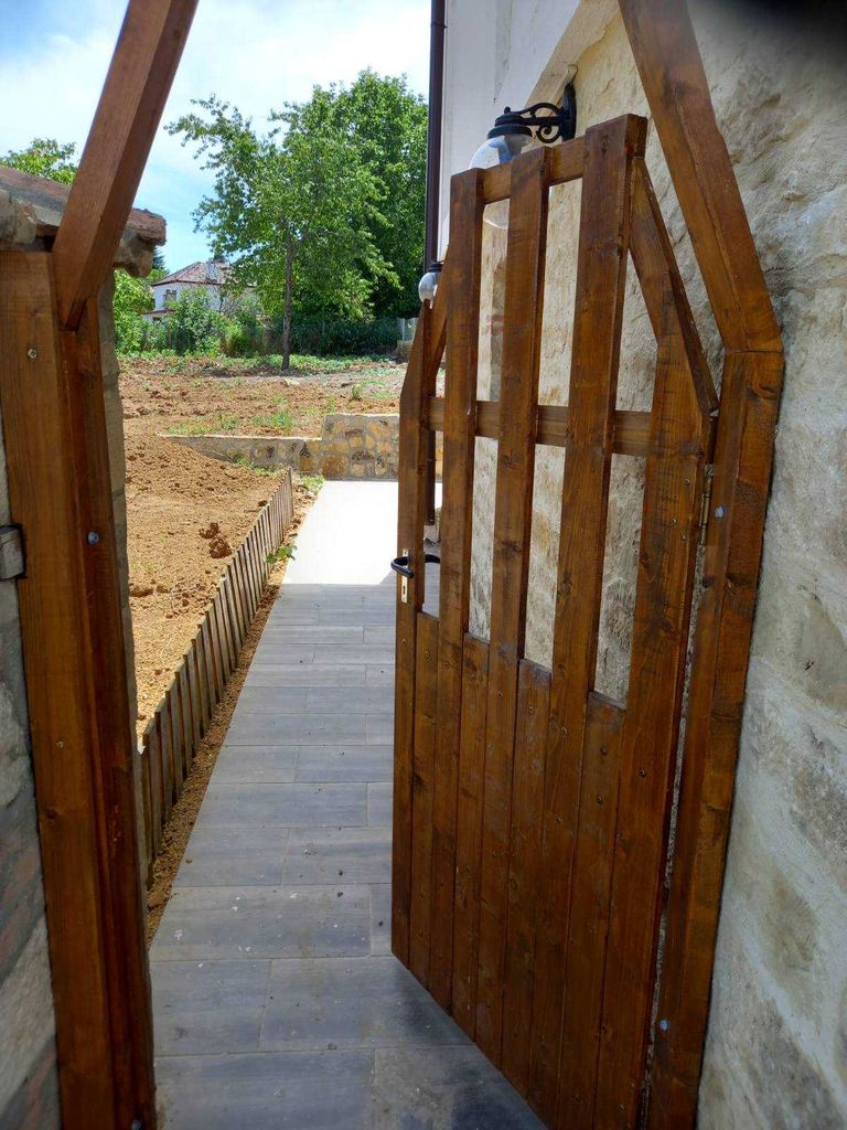 Продава се Къща в с. Писарево, Област Шумен - 112 кв.м за 840 €/кв.м - Снимка #1