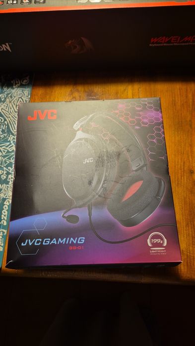 Casti si tastatura de gaming