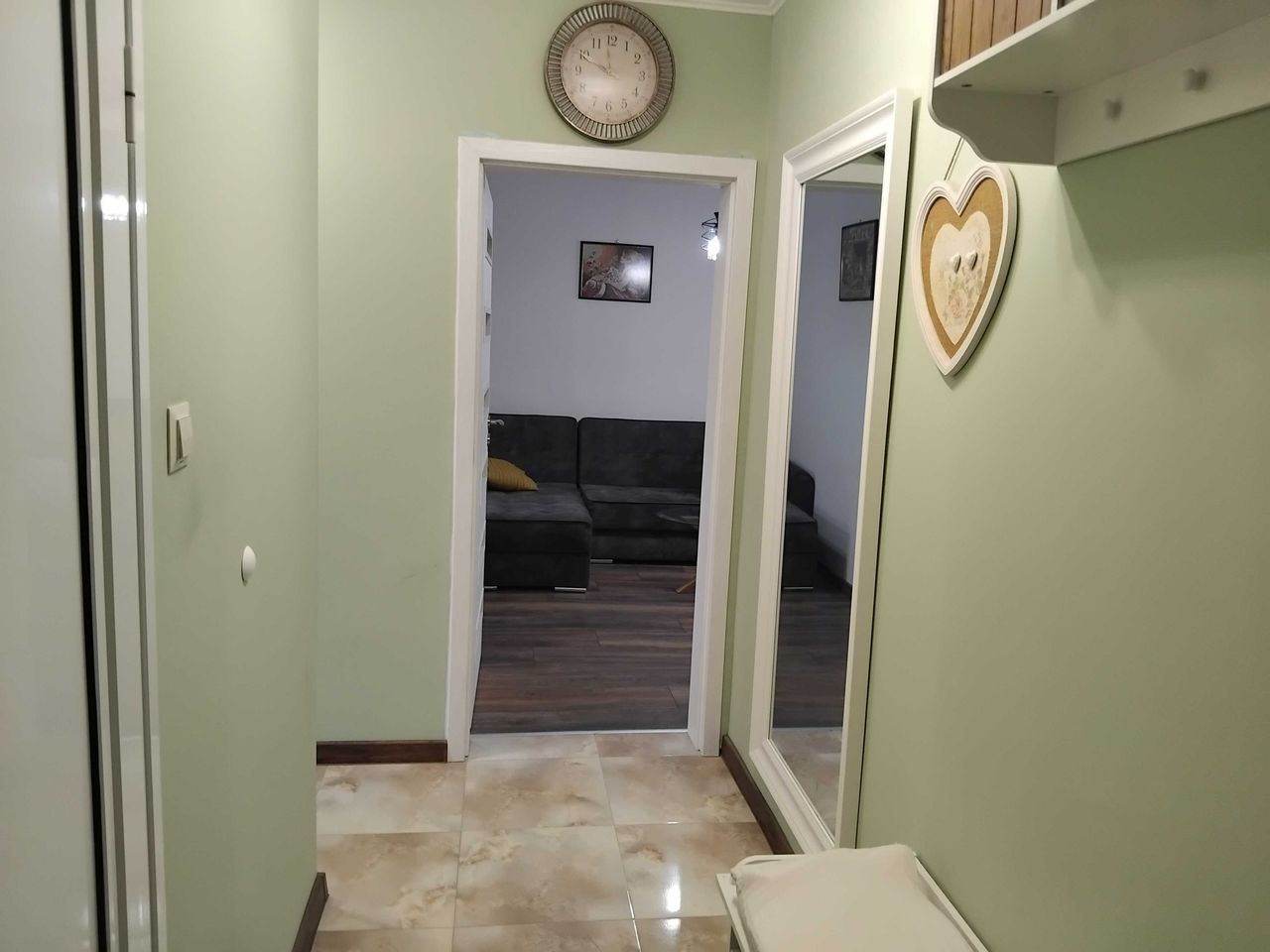 Продава се Двустаен апартамент в Русе, Център - 62 кв.м за 2178 €/кв.м - Снимка #12