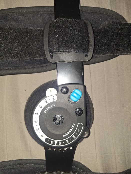 Ортопедична шина за коляно