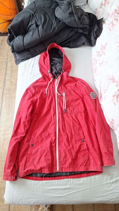 Якета размер М/L - 4 броя