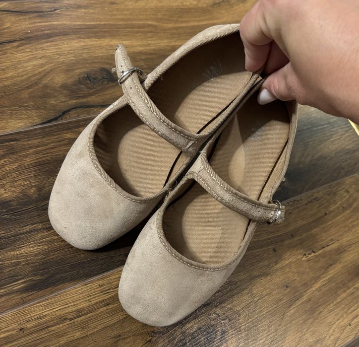 Balerini piele intoarsa Zara marimea 30