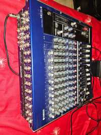 Mixer muzical Yamaha MG16/4 cu 15 intrări