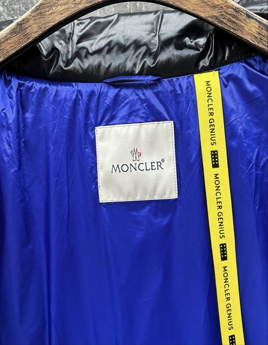 Geaca Moncler x Palm angels colectie noua