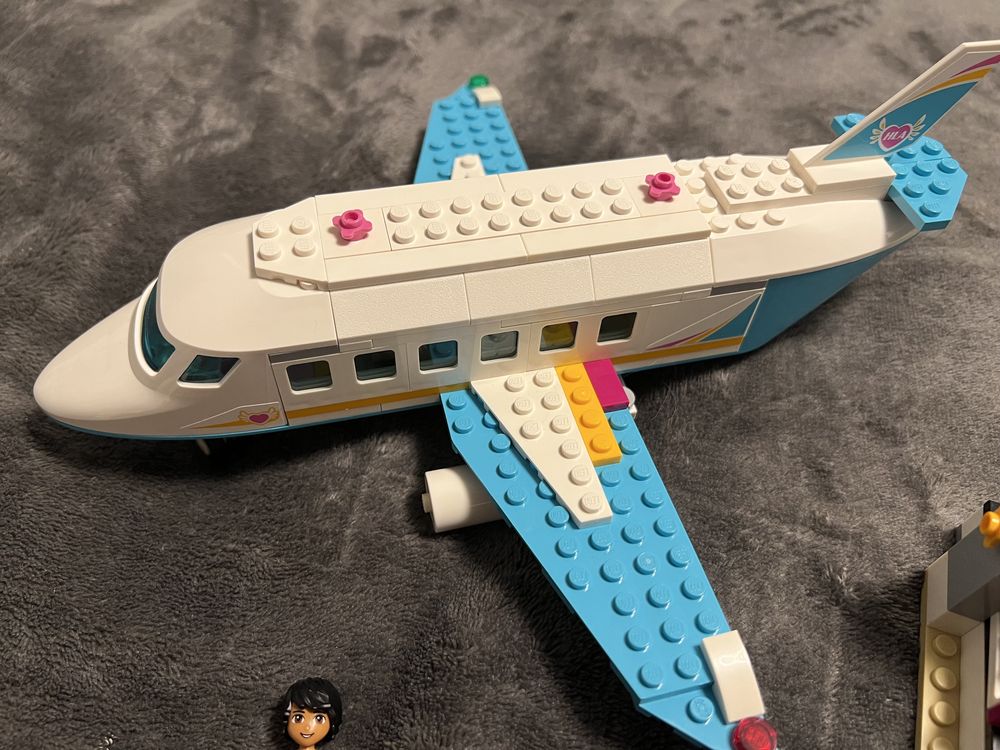 Lego friends- set private jet