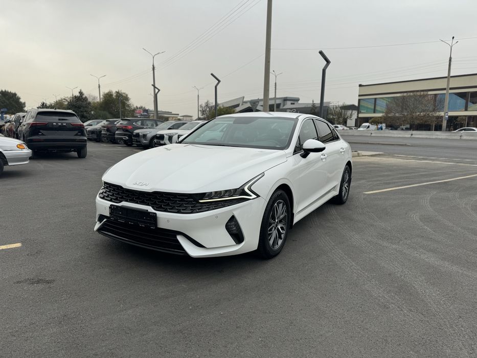 Kia K5 Prestige light