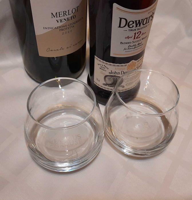 Две нови чаши за уиски