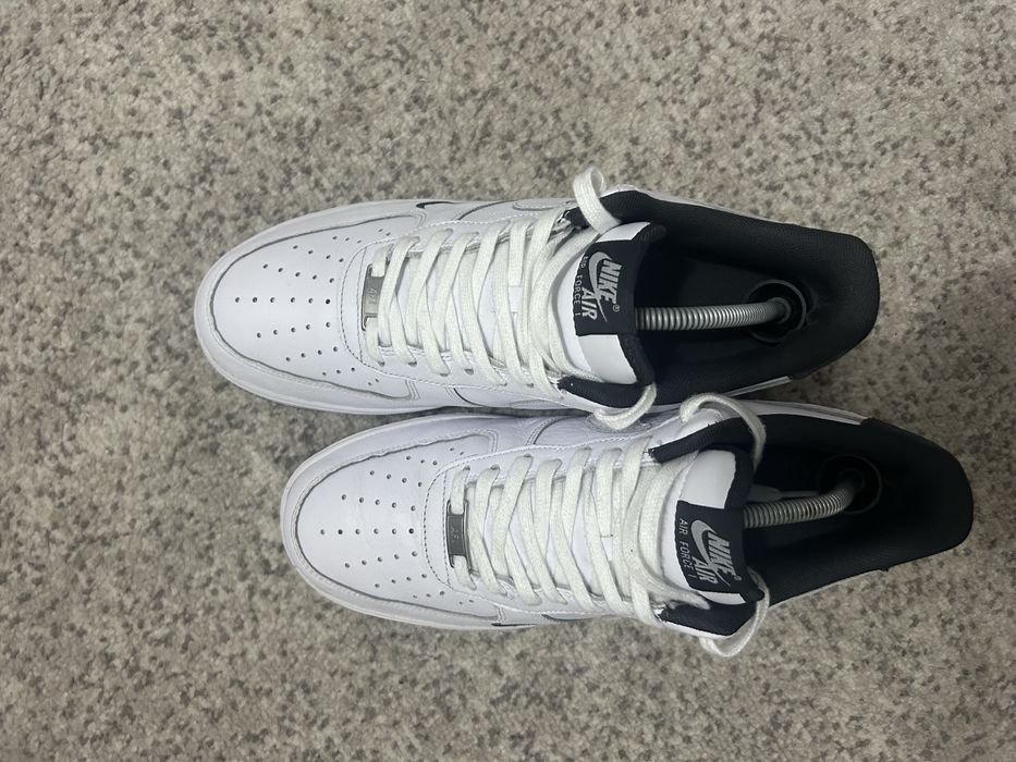 Nike af1 noi de pe Buzz