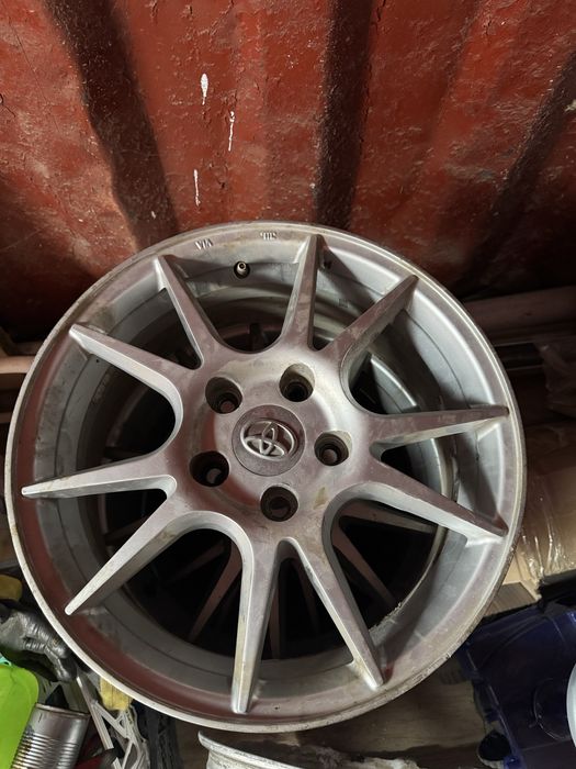 Титанка R16, Toyota Corolla
