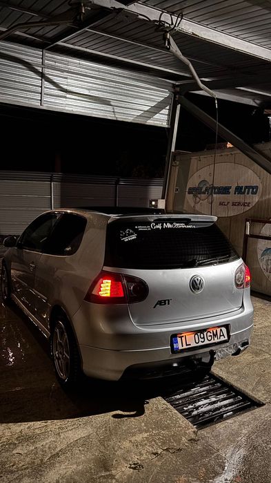 Vând golf 5 2006