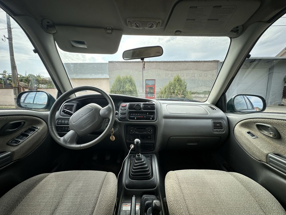 Suzuki grand vitara 2000г. 2.0 TD