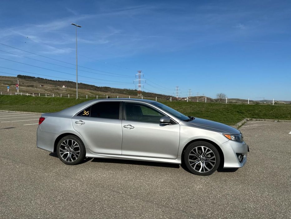 Toyota Camry 2,5 Benzina aspirat 180 cp