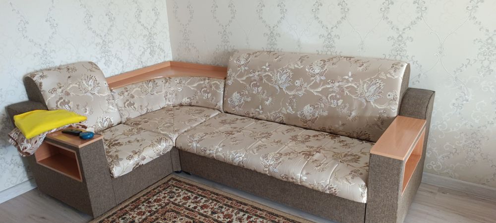 Продам диван и кресло