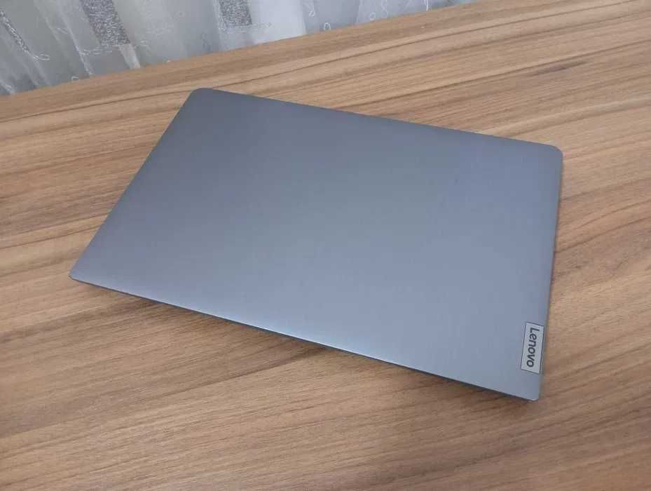 Lenovo Ideapad 3 /I5-1235U / DDR4 8GB /M.2 256GB /15.6 FHD TOUCHSCREEN
