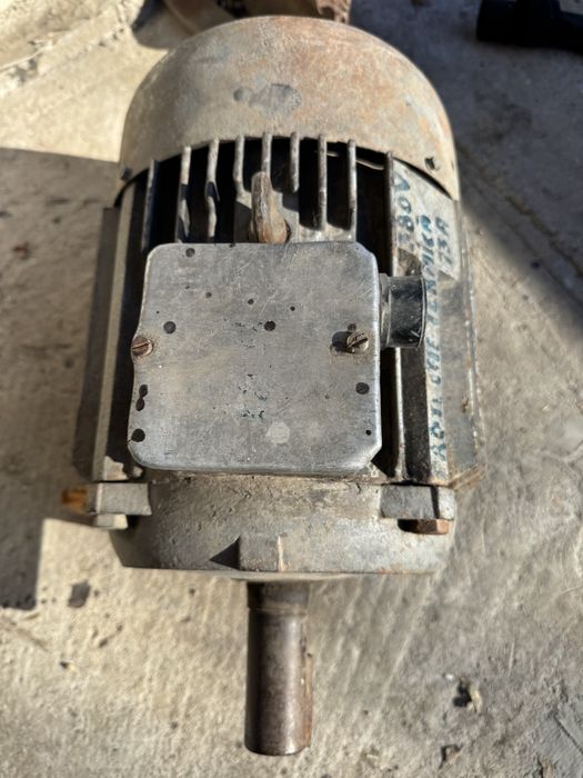 Motor trifazat 11kw ax 38 mm