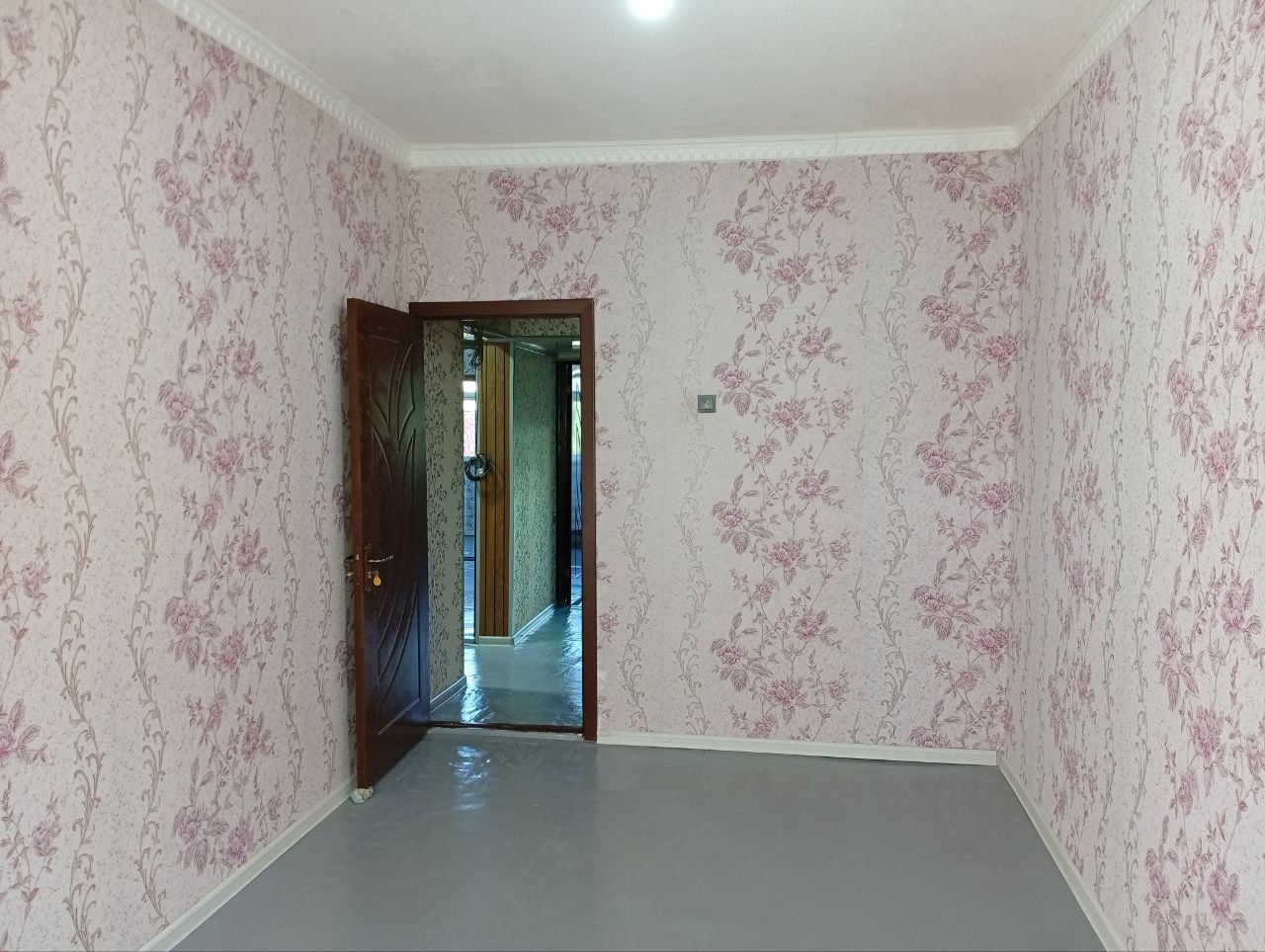 2 в 3х.ком квартиру. Сергели 1. Третий этаж. Ремонт 64 м². Ипотека. да