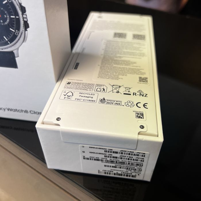 Нов! 2г Гаранция! Samsung Galaxy Watch 8 Classic 46mm L505 LTE - Black