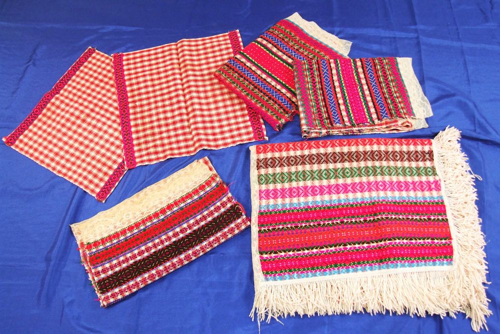 Set 1 fata de masa + 5 stergare traditionale, tesute la razboi, NOI