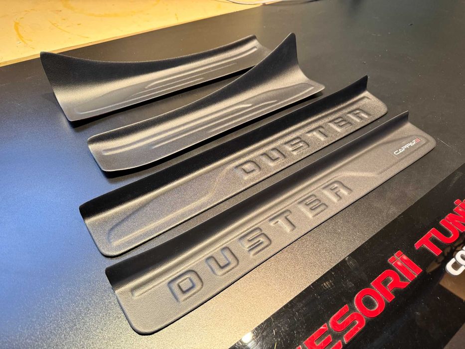 Ornament Protectie Praguri - Dacia Duster 2