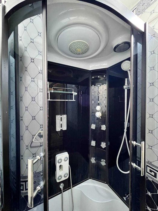 Massiv qo'yliq 5, 3v4 xonalik uy sotiladi. 78 m²