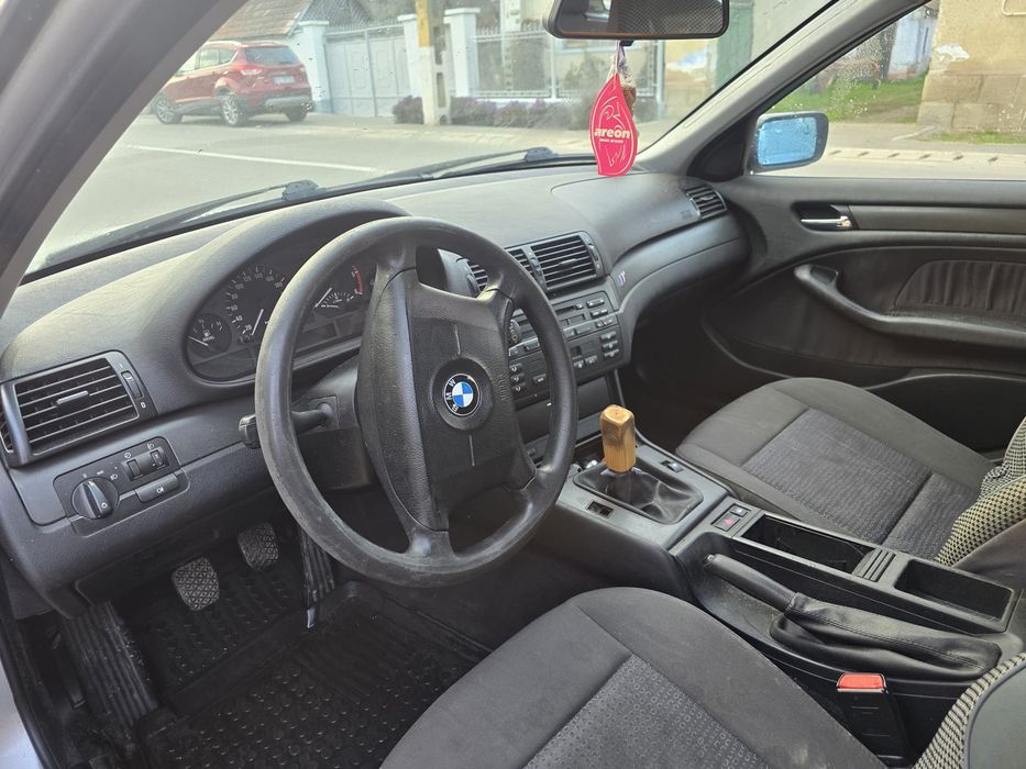 Bmw   320d break  2002