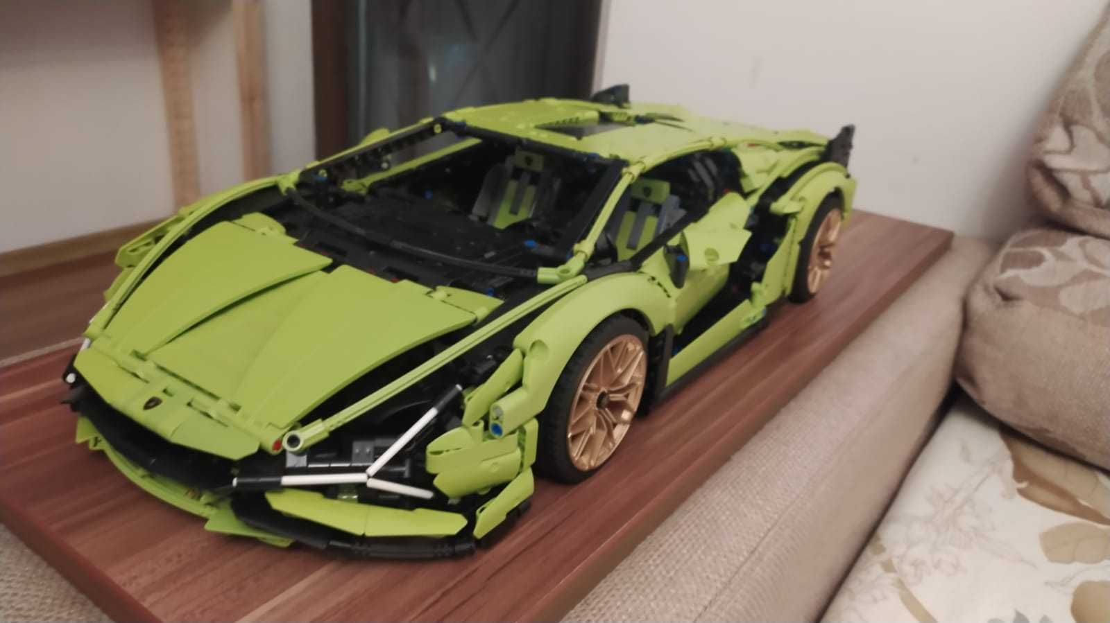 Lego Technic 1:8 Lamborghini Sian FKP 37 (42115)