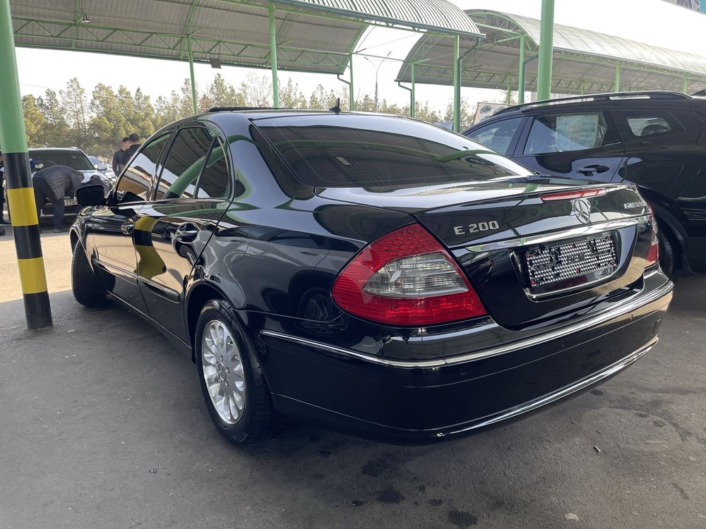 211 Mersades Benz srocna sotiladi
