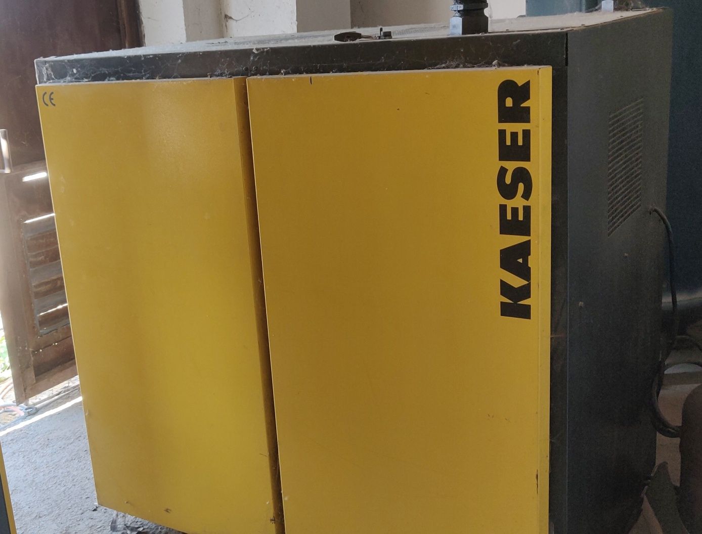 Compresor Kaeser 37kW + Uscator + Butelie