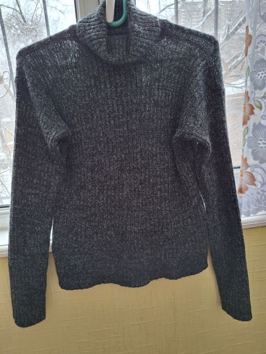 Женский свитер Приятной расцветки Серый с рюлексом В хорошем состоянии