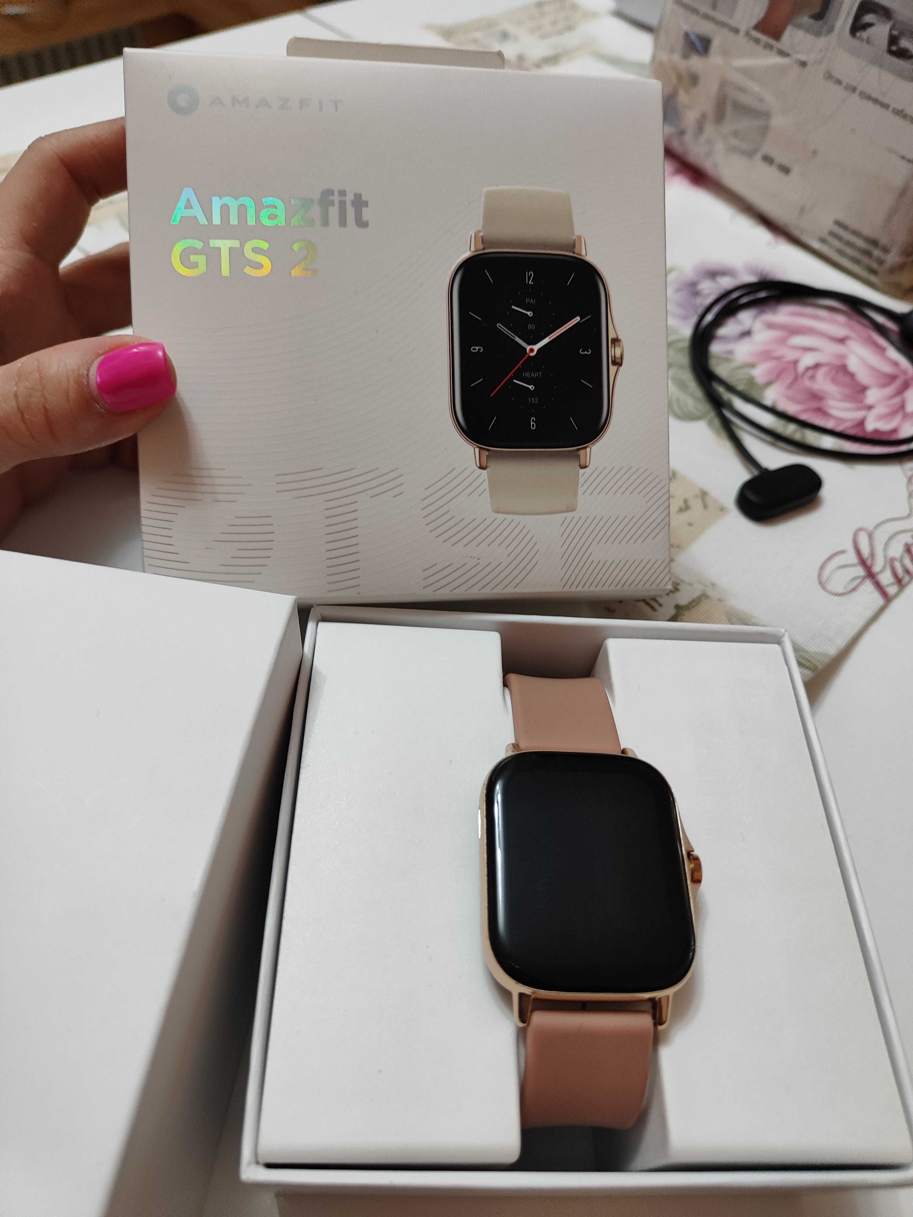 Чисто нов Смарт часовник Amazfit GTS2 + 5 каишки подарък