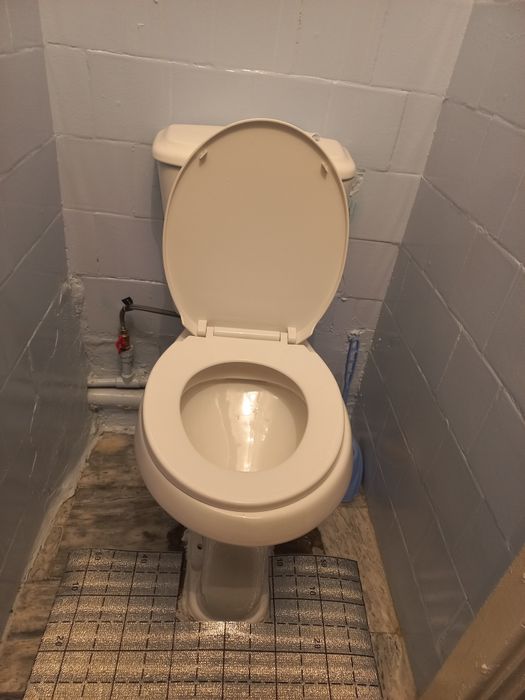 Продаётся 3 х комнатная квартира 1мик 18дом хх