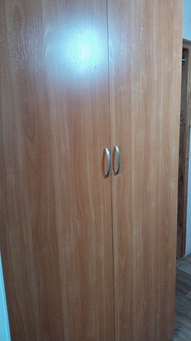 Продам шкаф б/у.