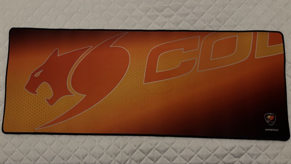 COUGAR ARENA Gaming Mouse Pad