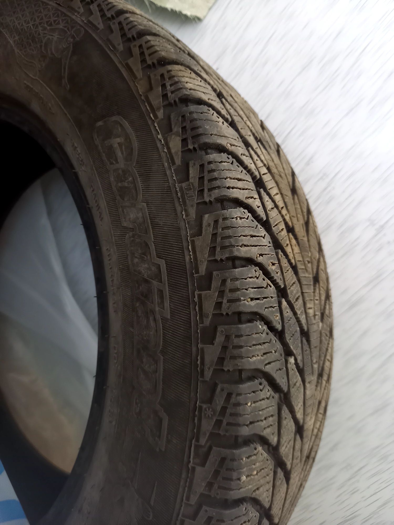 Автошина продается