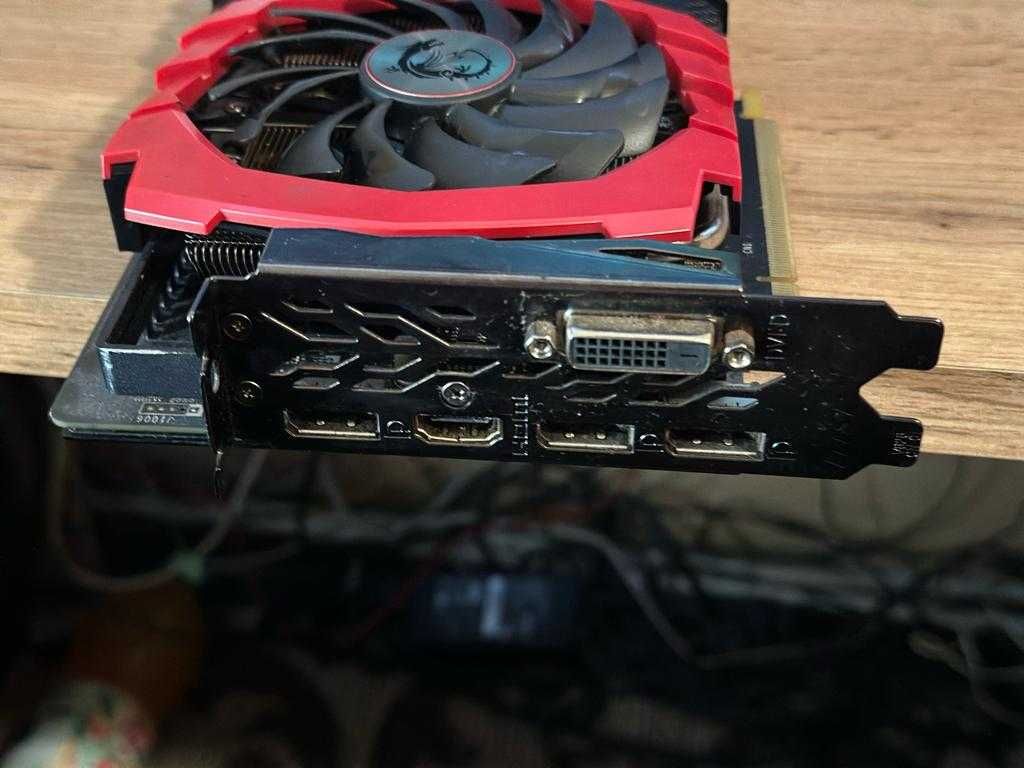 Vând placa video gtx 1060 6gb Msi