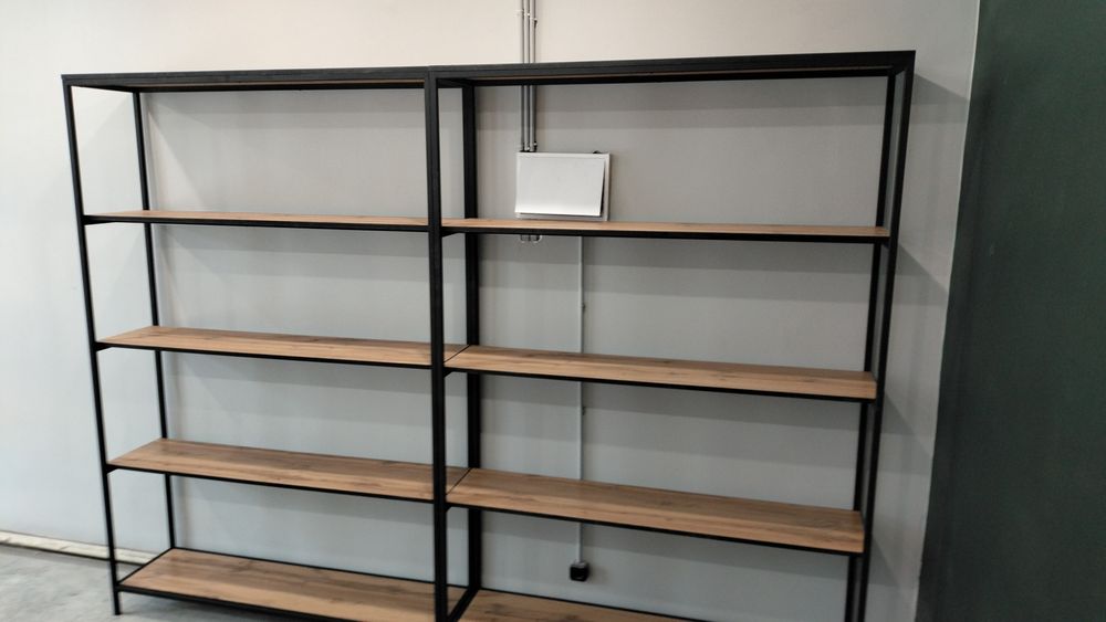 Полки, стеллажи для продуктовых магазинов.