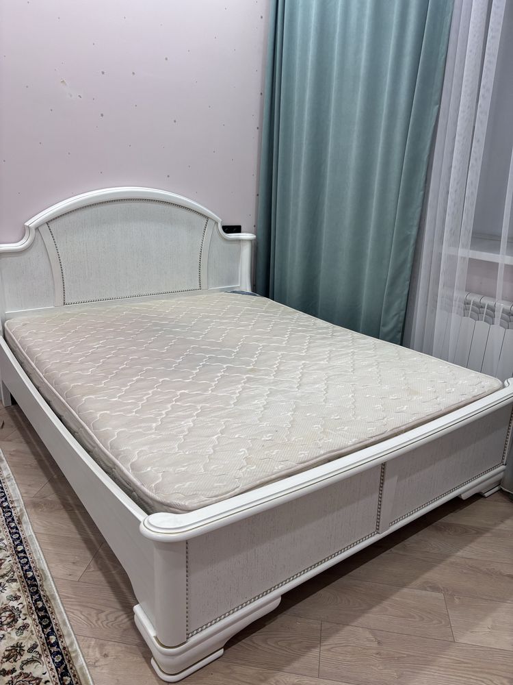 Продам кровать, состояние отличное