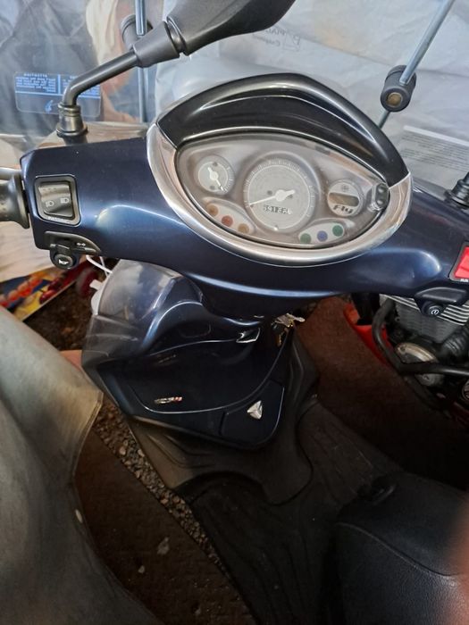Piaggio fly 2013