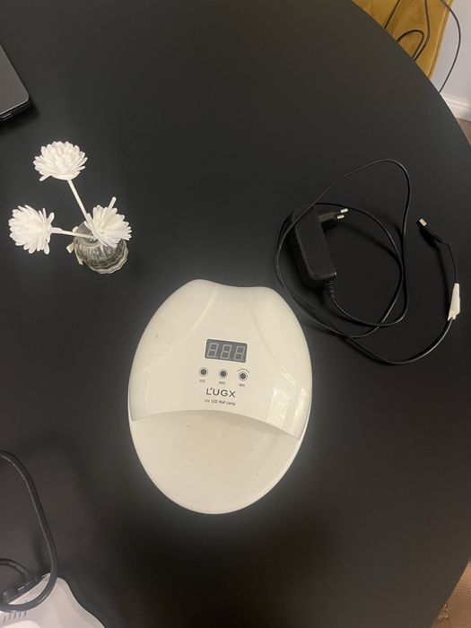 Vand lampa UV cu 100 ron