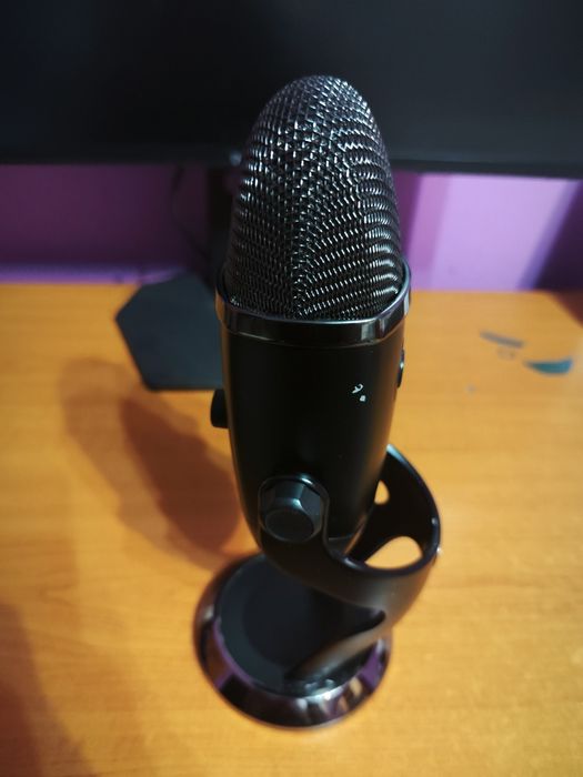Microfon profesional Blue Yeti X 1 negociabil