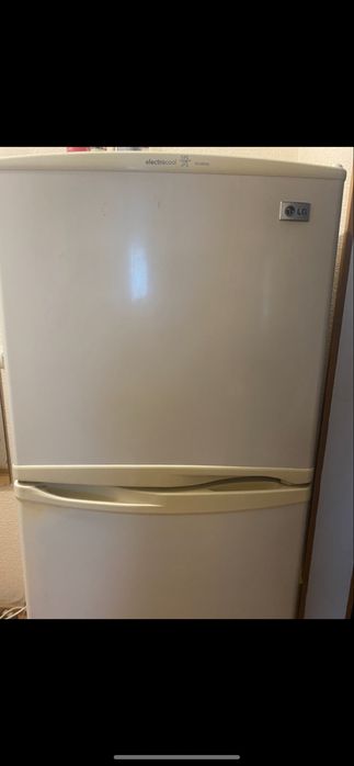 Холодильник LG .,можно отремонтировать
