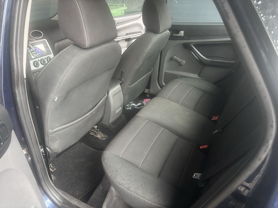 Ford focus 2 1.6 benzina si gpl