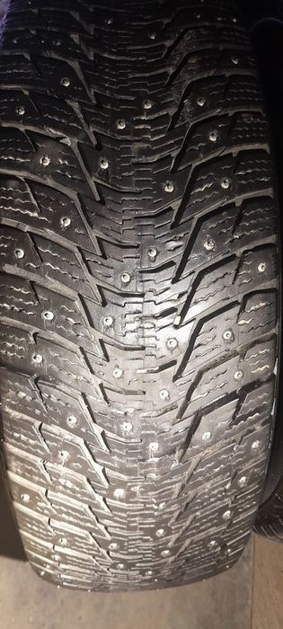 Шины зимные шипами
