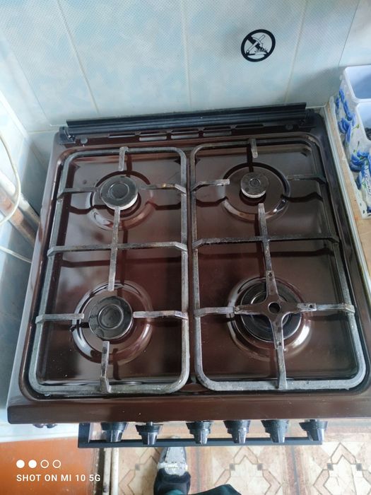 Газовая плита Artel